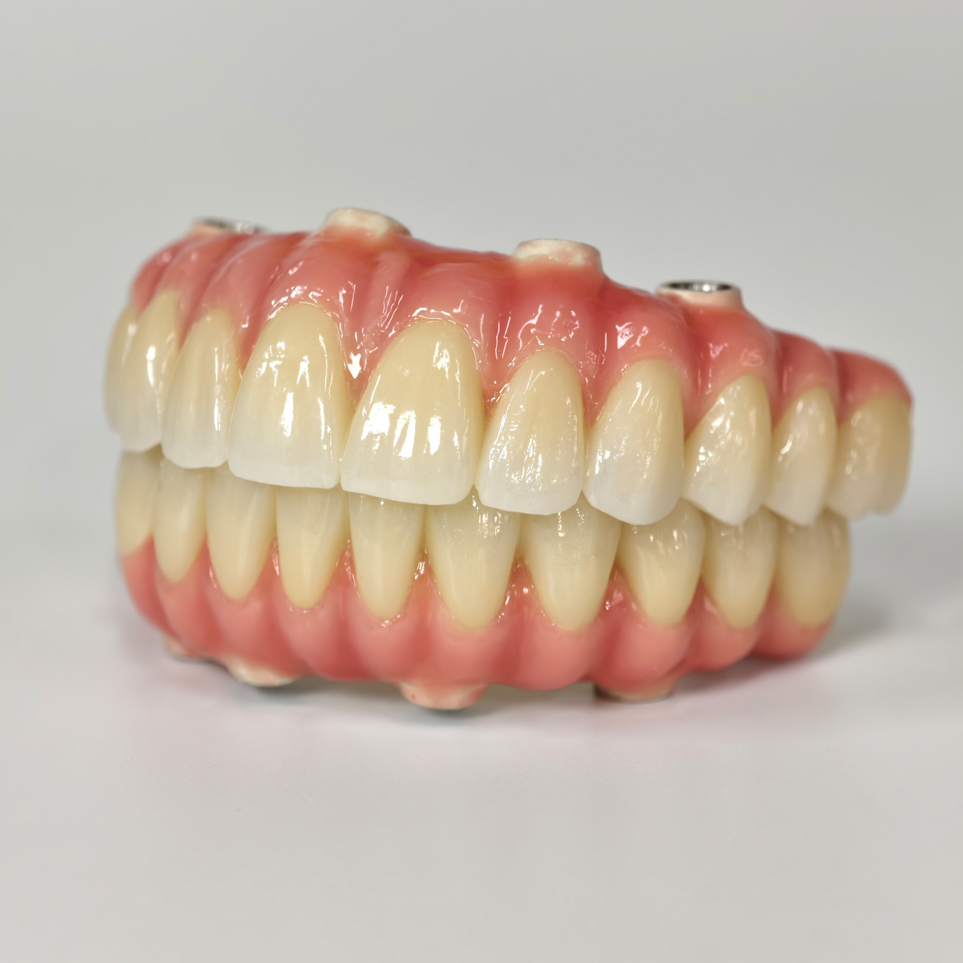 Zirconia-Enamel Hybrid Malo Br