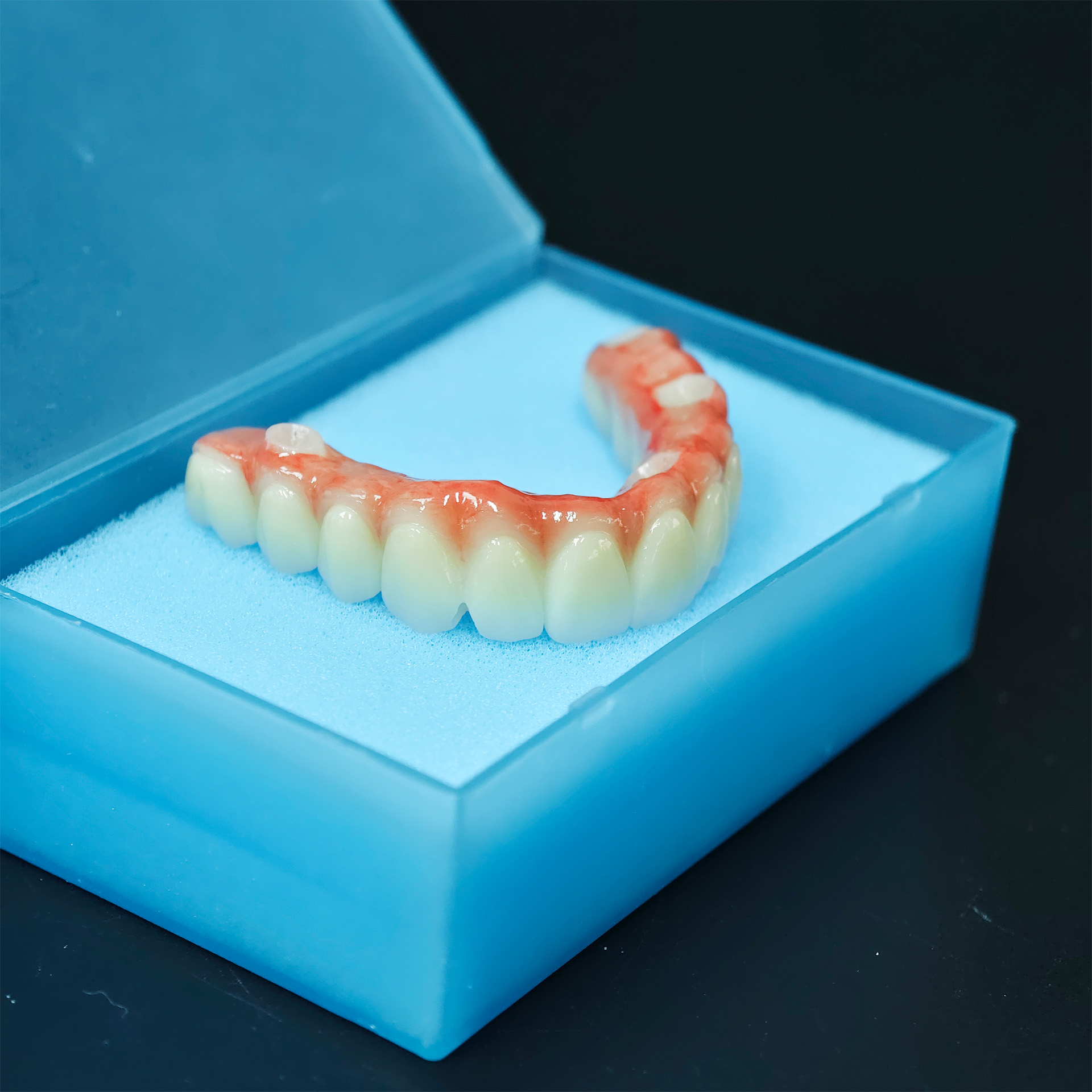 Zirconia bridge with Ti-base a